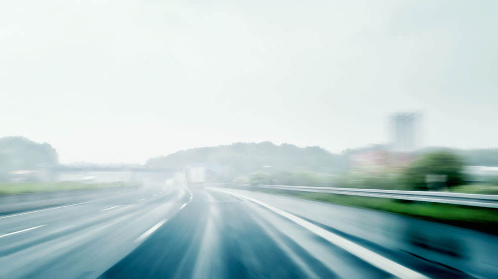Neue Masche, enges Netz – Sozialarbeiterin unterwegs